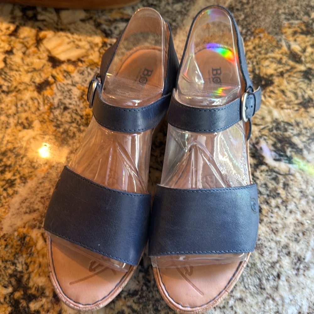 Born platform sandals